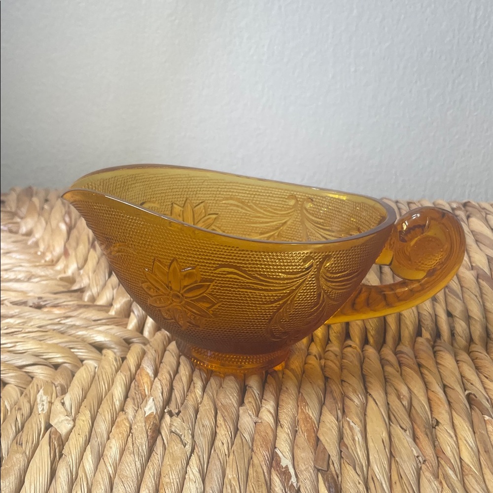 Vintage Indiana Glass Amber Floral Pressed Glass Gravy Boat